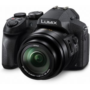 Panasonic DMC-FZ300 Lumix kompaktný fotoaparát s objektívom LEICA DC VARIO-ELMARIT F2.8, 25-600mm (MOS 12.1MP, HYBRID O.I.S., vodotesný, 4K), čierny