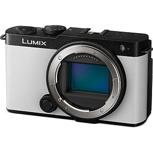 Panasonic DC-S9 Lumix kompaktný Full-Frame bezzrkadlovka (24,2 MP, flexibilné rámovanie, LUMIX Lab, fázový hybridný AF), biela