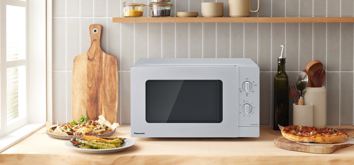 Panasonic NN-GM23QMEPG ast 2484233.jpg.pub .crop .pc .thumb .640.1200