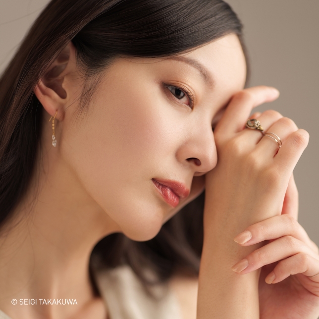 Panasonic DC-S5M2NE Panasonic DC-S5M2N Lumix full-frame - bezzrkadlovka DC-S5M2 + objektív S-R1840 18–40 mm, F4,5–6,3 (CMOS 24.2MP, Active I.S., C4K/4K) 11 Panasonic DC-S5M2NE ast 1851245.jpg.pub .thumb .644.644