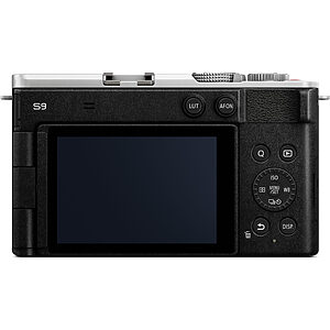 Panasonic DC-S9NE-SA Panasonic DC-S9N Lumix kompaktný Full-Frame bezzrkadlovka DC-S9 + objektív S-R1840 (24,2 MP, flexibilné rámovanie, LUMIX Lab), čierna a strieborná 35 Panasonic DC-S9NE-SA DC S9NE SA 002