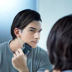 Planžetový alebo rotačný? Ako si vybrať holiaci strojček podľa typu fúzov 1 ES RT37 K 010